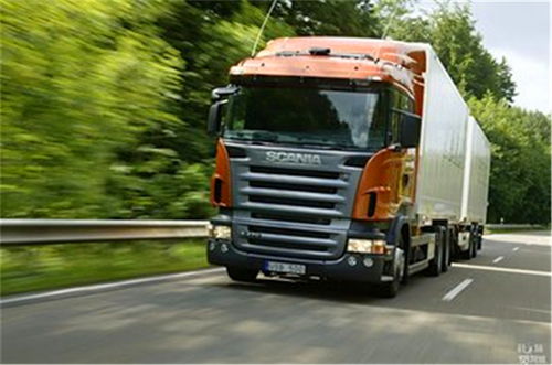 經濟增長驅動下的道路貨物運輸行業 機遇、挑戰與未來展望